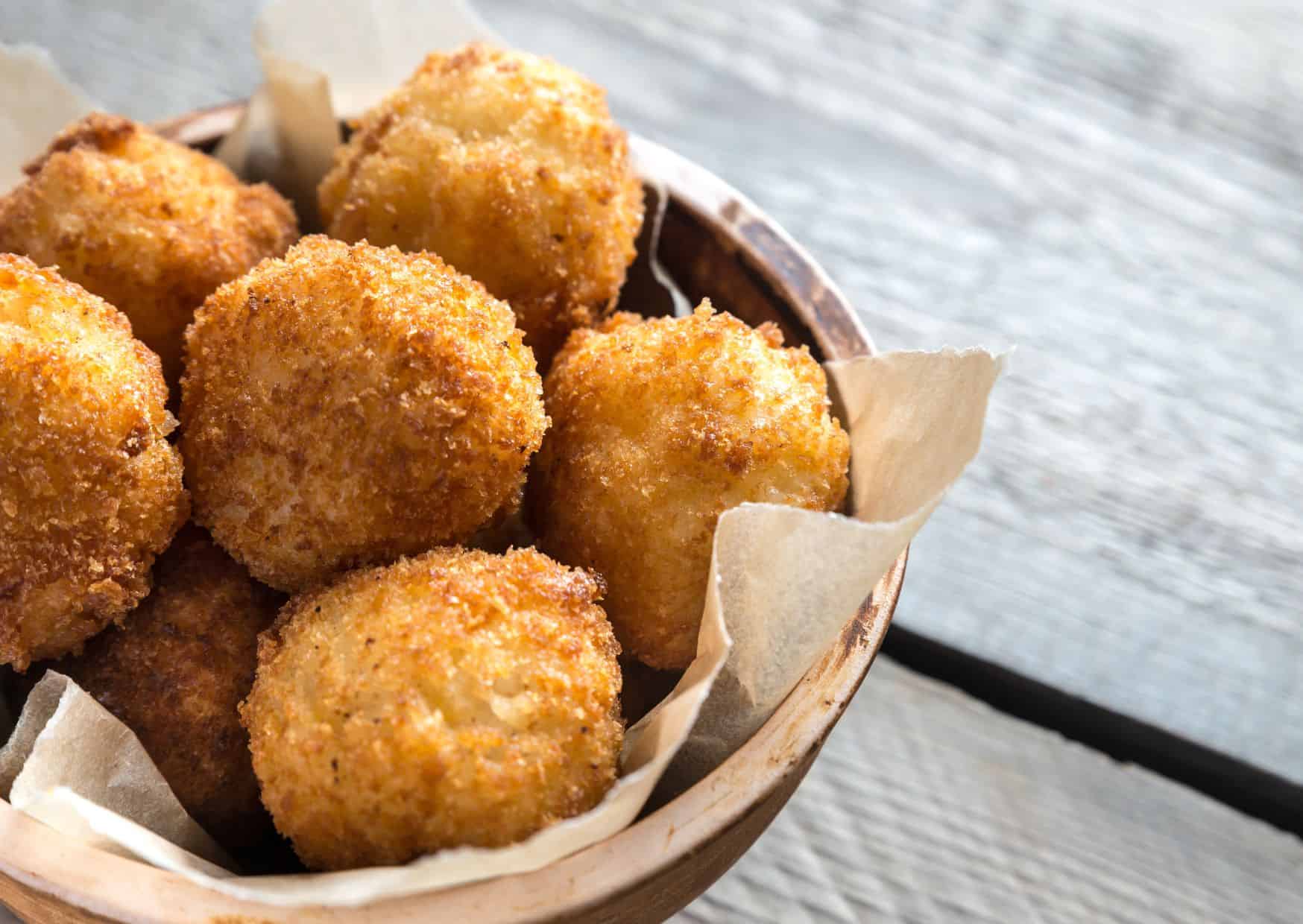 Spain vs. France vs. Italy: Which Mediterranean Country Is Truly Worth Your Vacation? 6 How to Make Arancini Rice Balls (Recipe Guide)