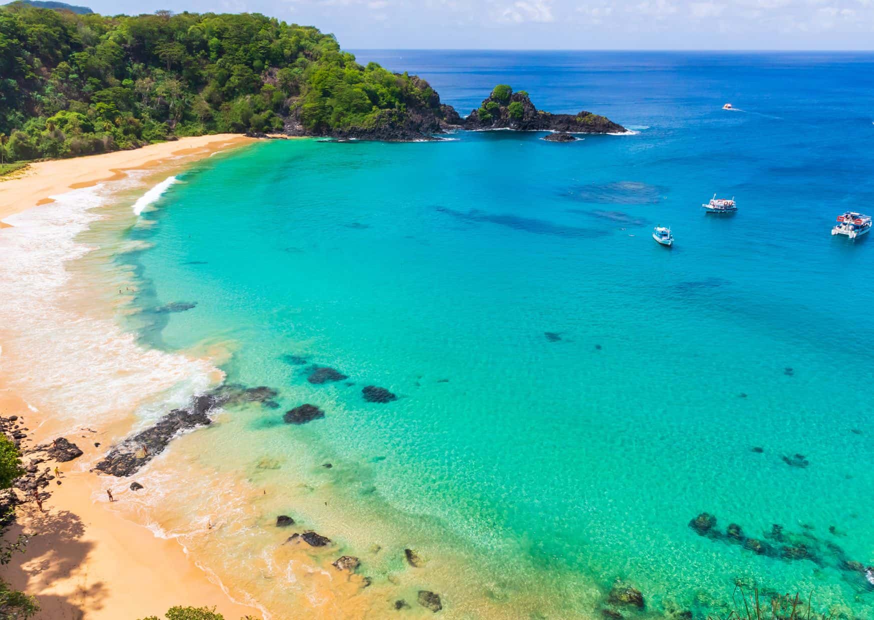 Baía do Sancho, Brazil