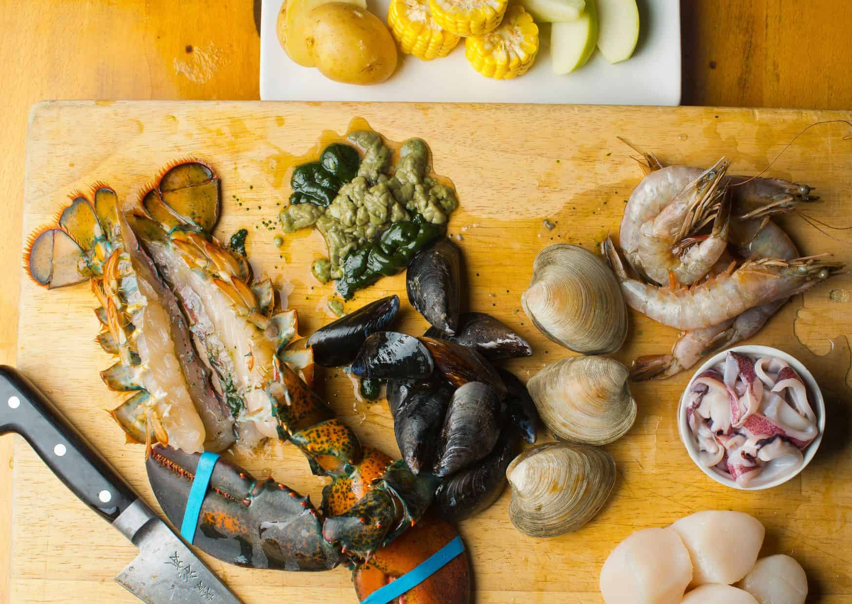 Why Bouillabaisse Is France’s Ultimate Seafood Stew: How to Make Bouillabaisse Without Overcooking the Seafood 2 How To Make Homemade Bouillabaisse (Recipe Guide)