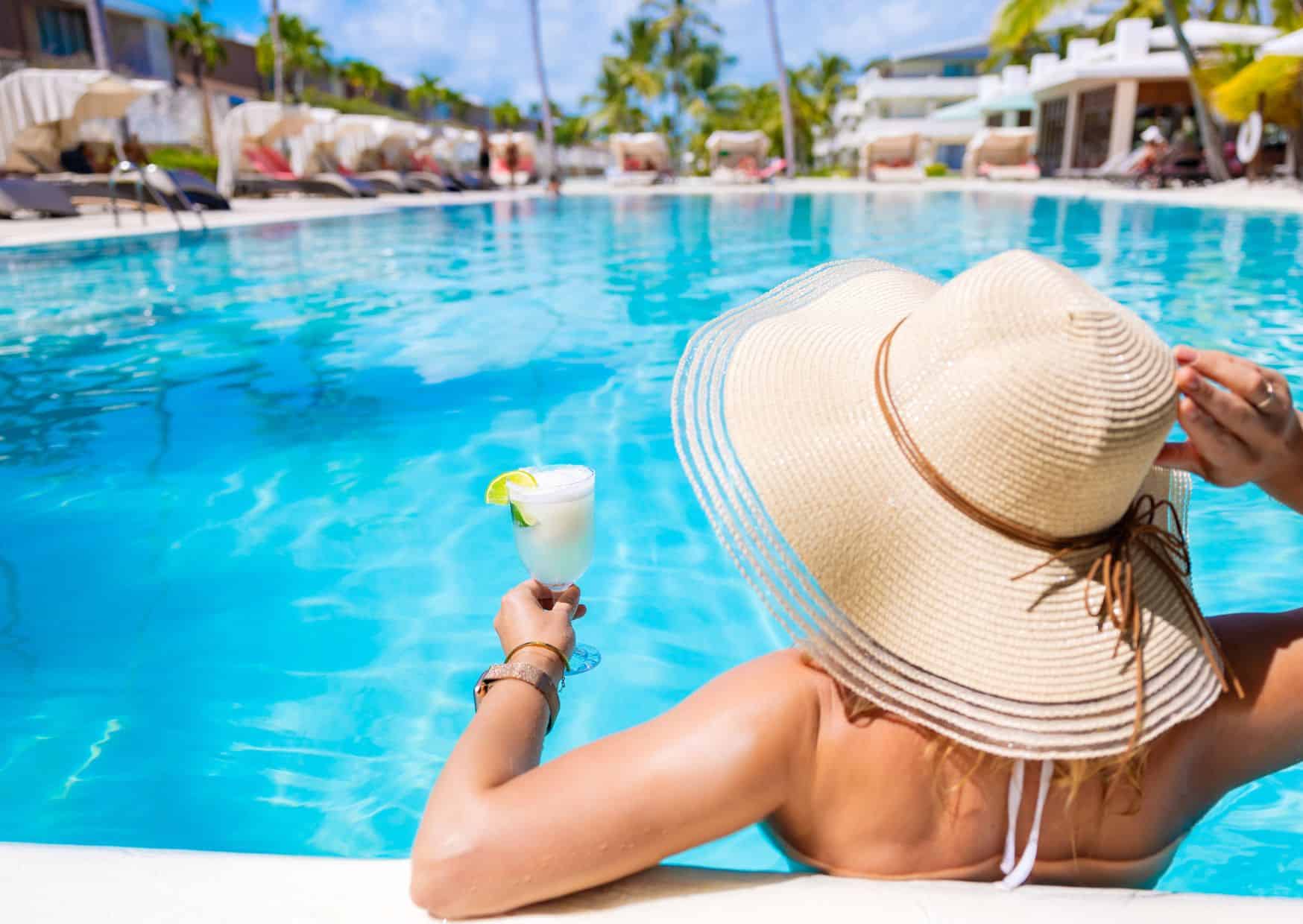 7 Caribbean Tourist Traps That Locals Warn You About (And Where to Go Instead) 2 7 Tourist Traps to Avoid in the Caribbean And How To Avoid Them