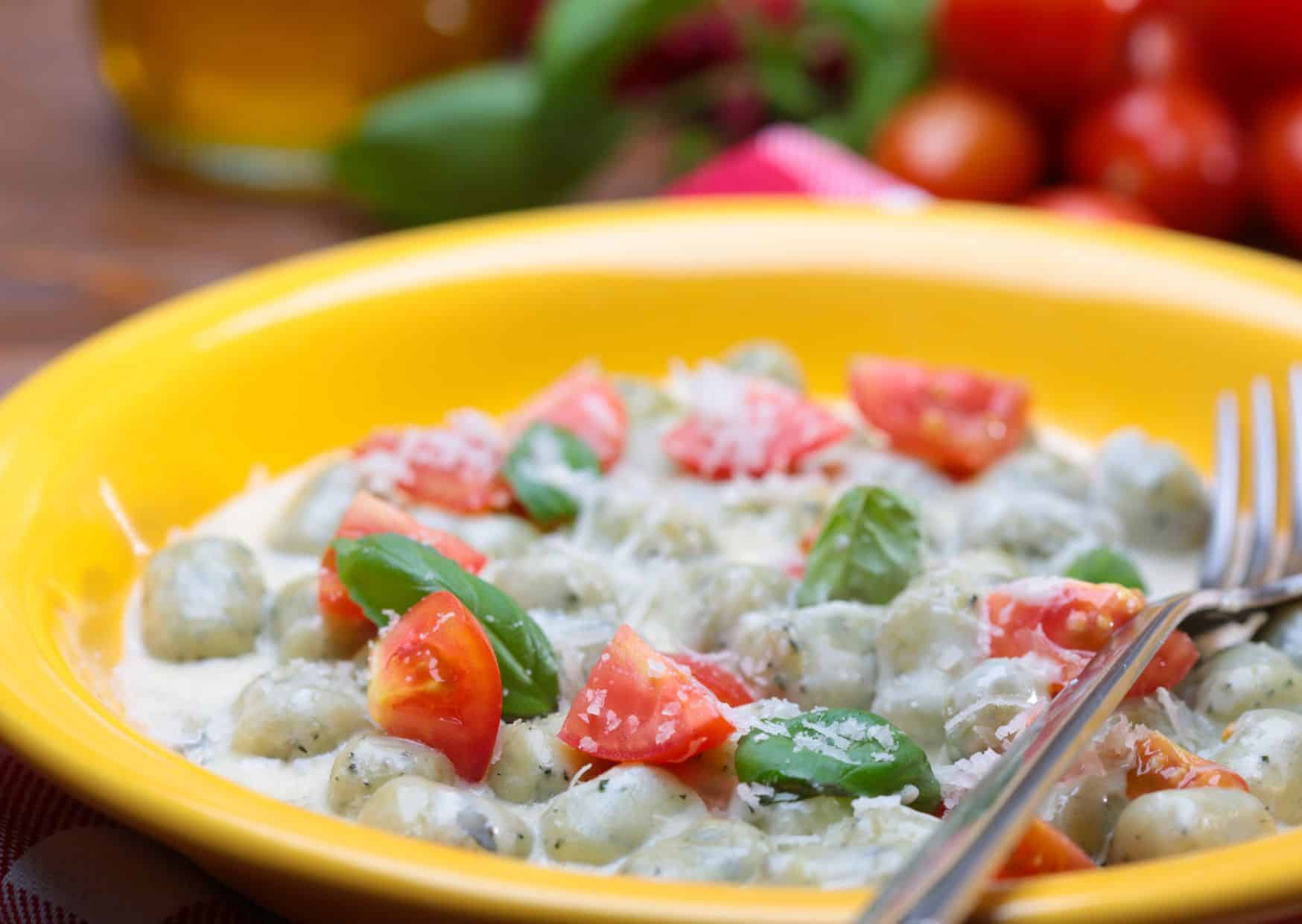 This Creamy Italian Classic Melts in Your Mouth: How to Make Gnocchi alla Gorgonzola at Home 5 How To Make Gnocchi Alla Gorgonzola (Recipe Guide)