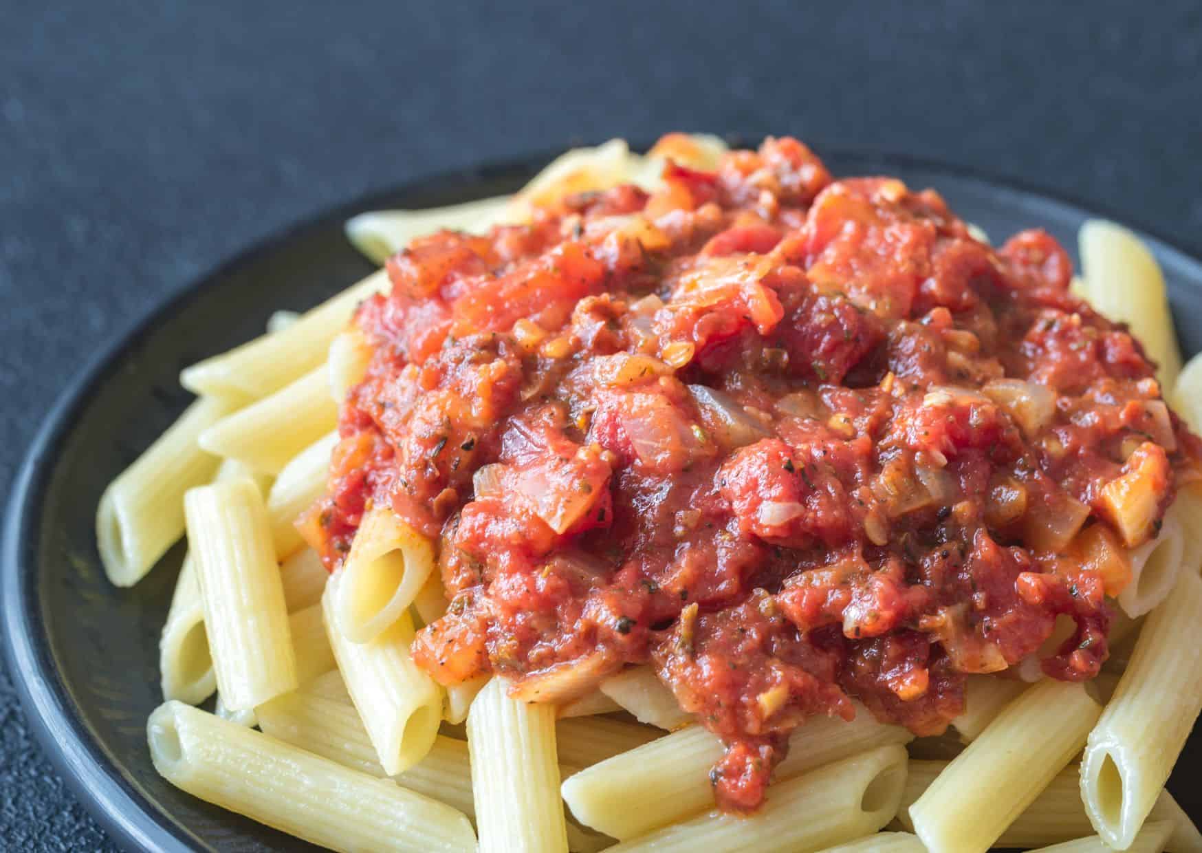Stop Making Basic Tomato Pasta: Authentic Penne all’Arrabbiata Recipe With Spicy Tomato Sauce 4 How To Make Penne Alla Arrabbiata (Recipe Guide)