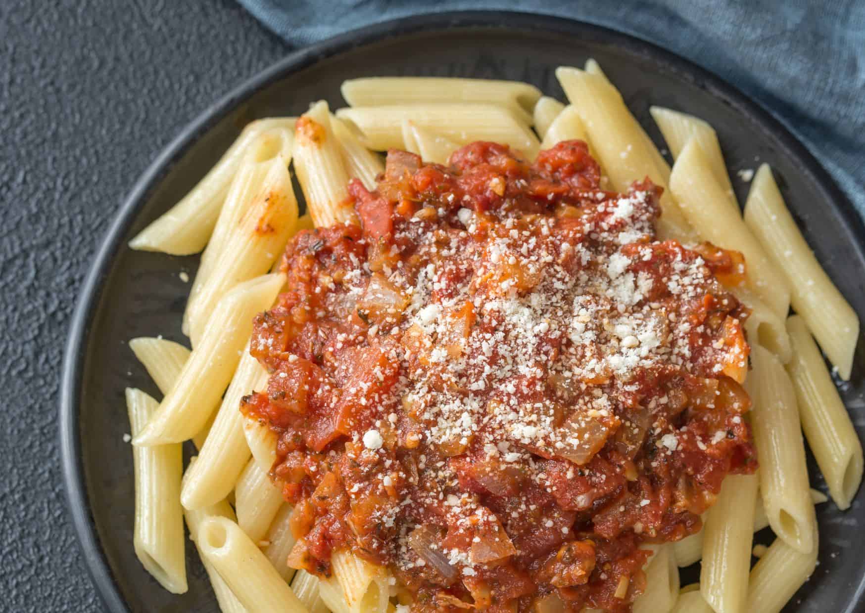 Stop Making Basic Tomato Pasta: Authentic Penne all’Arrabbiata Recipe With Spicy Tomato Sauce 5 How To Make Penne Alla Arrabbiata (Recipe Guide)