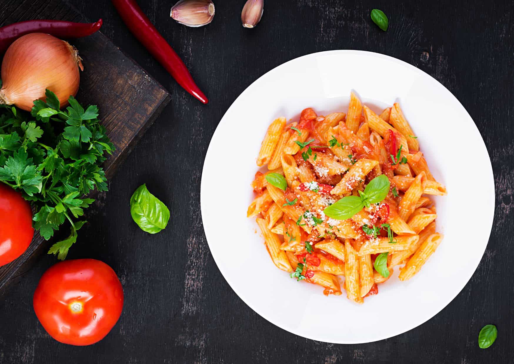 Stop Making Basic Tomato Pasta: Authentic Penne all’Arrabbiata Recipe With Spicy Tomato Sauce 1 How To Make Penne Alla Arrabbiata (Recipe Guide)