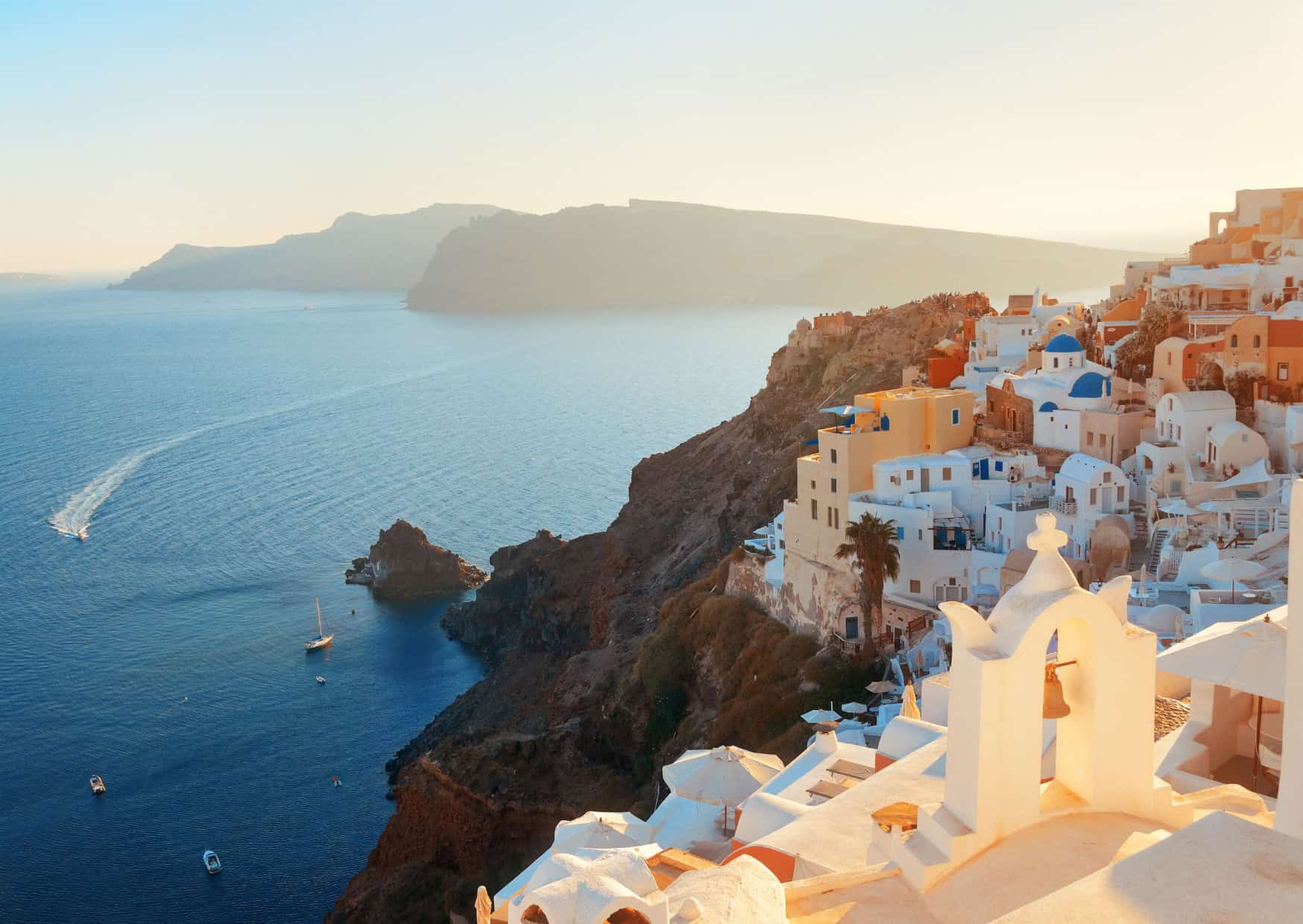 7 No-Go Zones in Europe And the Eye-Rolling Reasons Why 3 Santorini Cities Ruined by tourism
