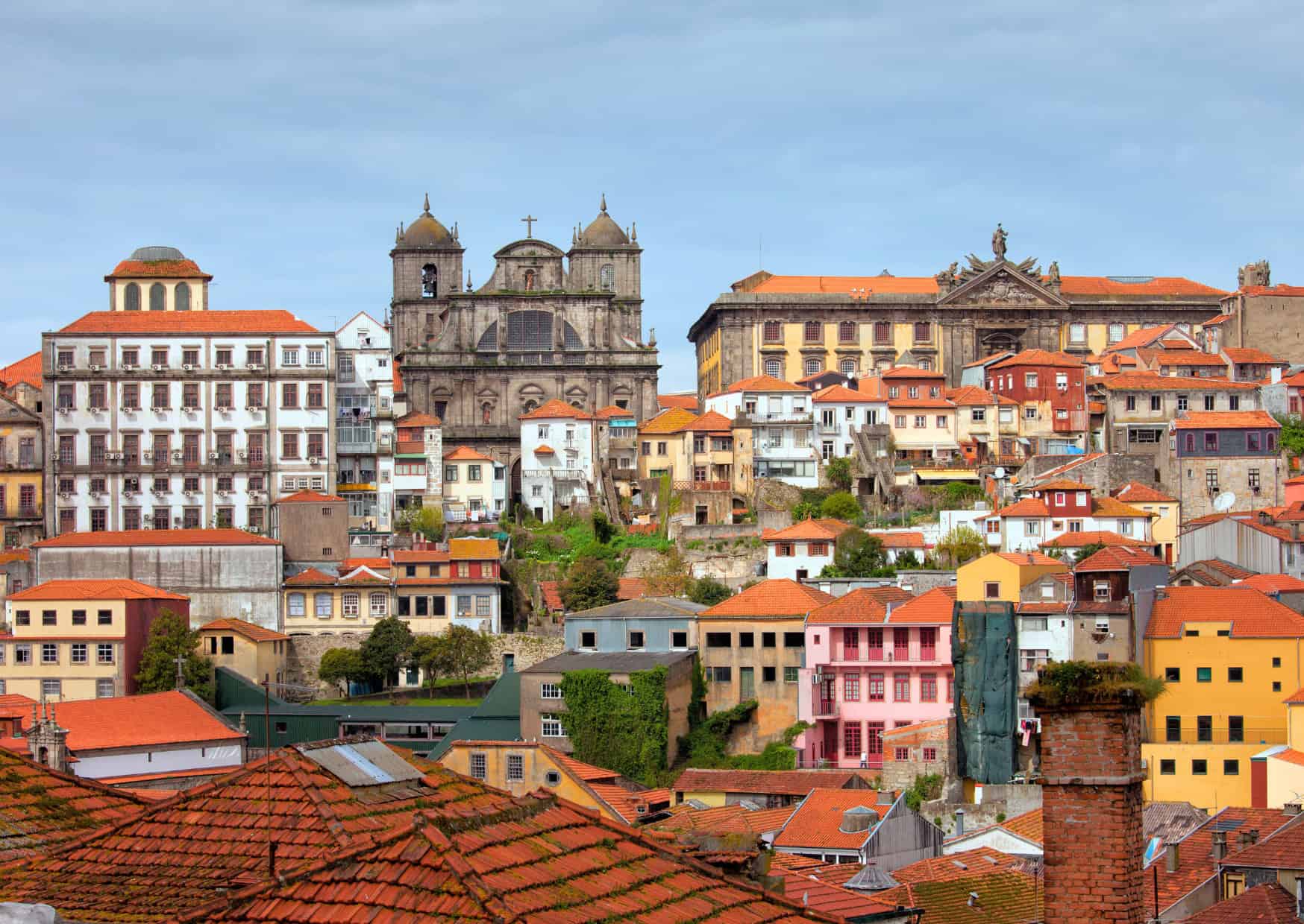 Portugal Is Cheap, Beautiful, and Safe: So Why Do Americans Don’t Last 18 Months in Portugal 4 Why Everyones Packing Up and Moving to Portugal 1