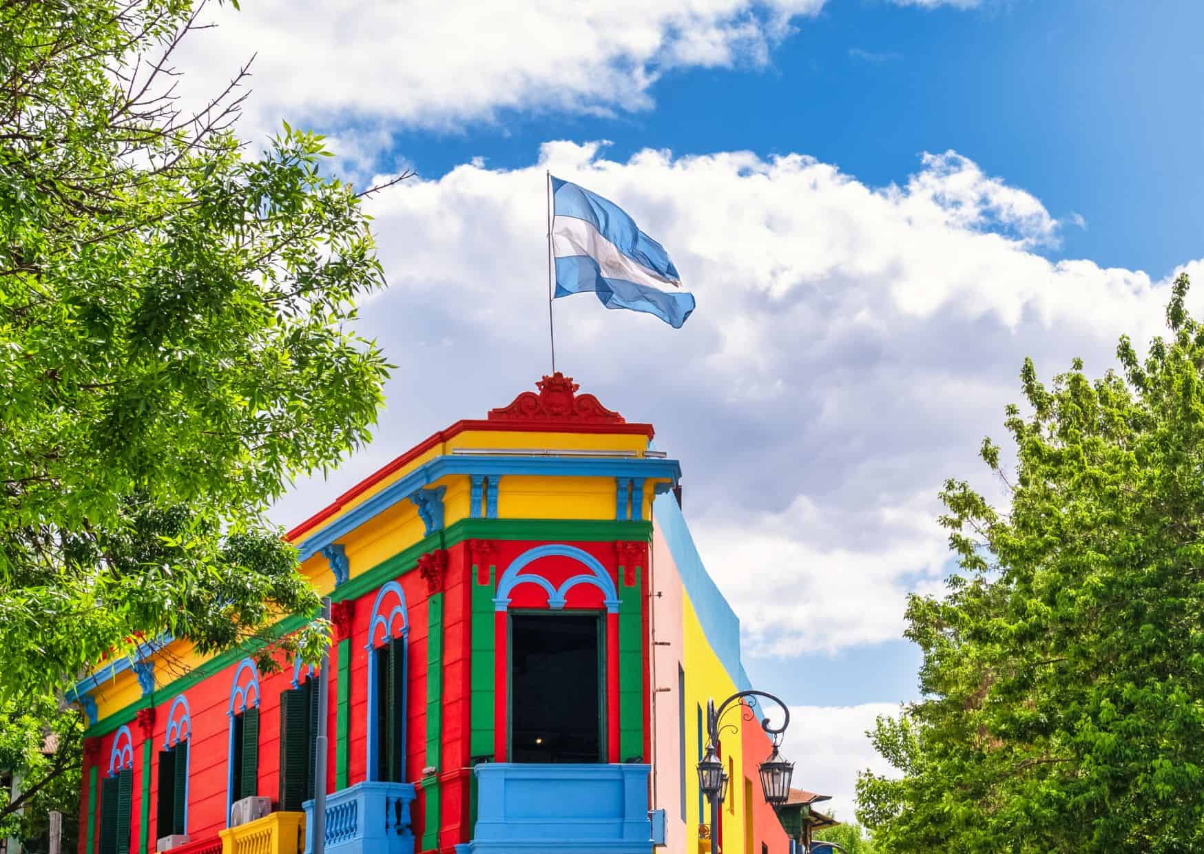 Americans Think They Can Only Stay Abroad for 90 Days: 15 Best Countries Where Americans Can Live for Up to a Year With Minimal Visa Hassle 14 10 Best Cities For Remote Workers Around The World