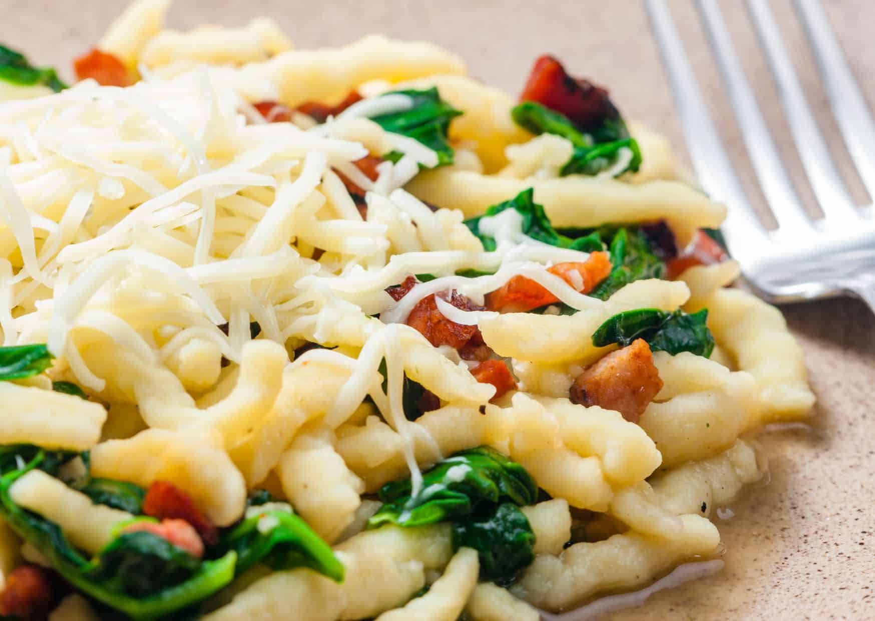 These German Dumplings Look Simple Until You Taste Them: Authentic German Spätzle Recipe at Home 6 How to Make German Spätzle Dumplings (Recipe Guide)