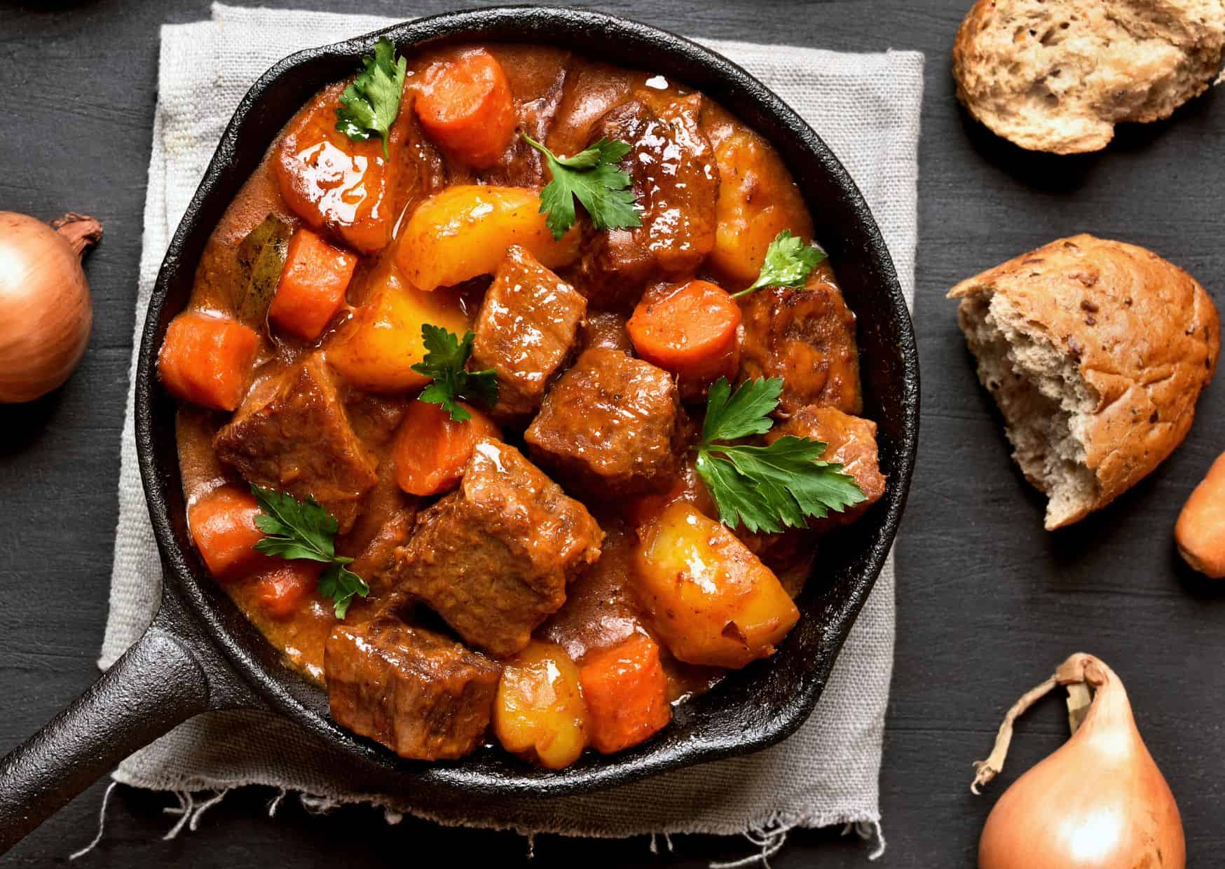 Forget Beef Stew: How to Make Homemade Goulash That Tastes Like a Hungarian Kitchen 1 How to Make Homemade Goulash (Recipe Guide)
