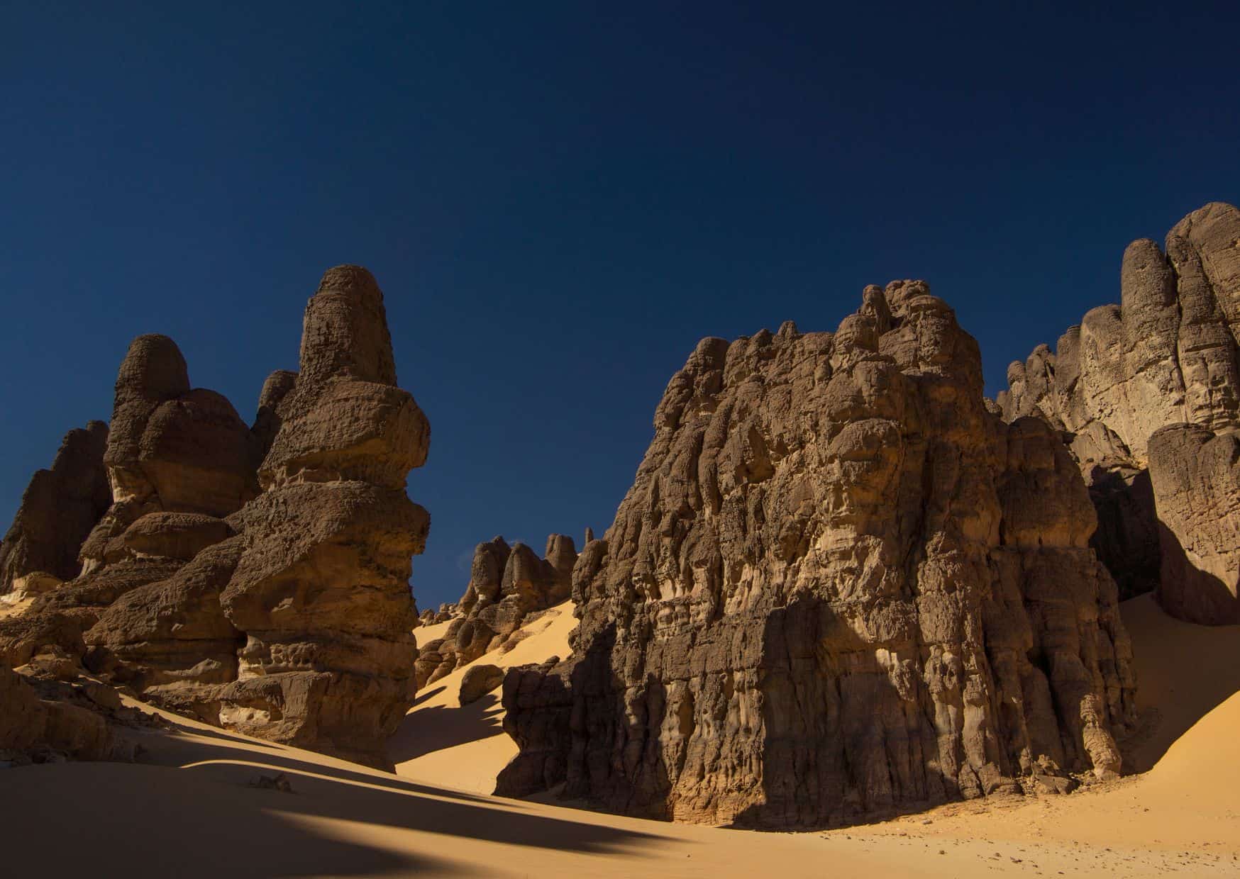 These 15 “Bucket List” Destinations Are a Waste of Time 13 15 Worst Destinations For Flashpackers In The World