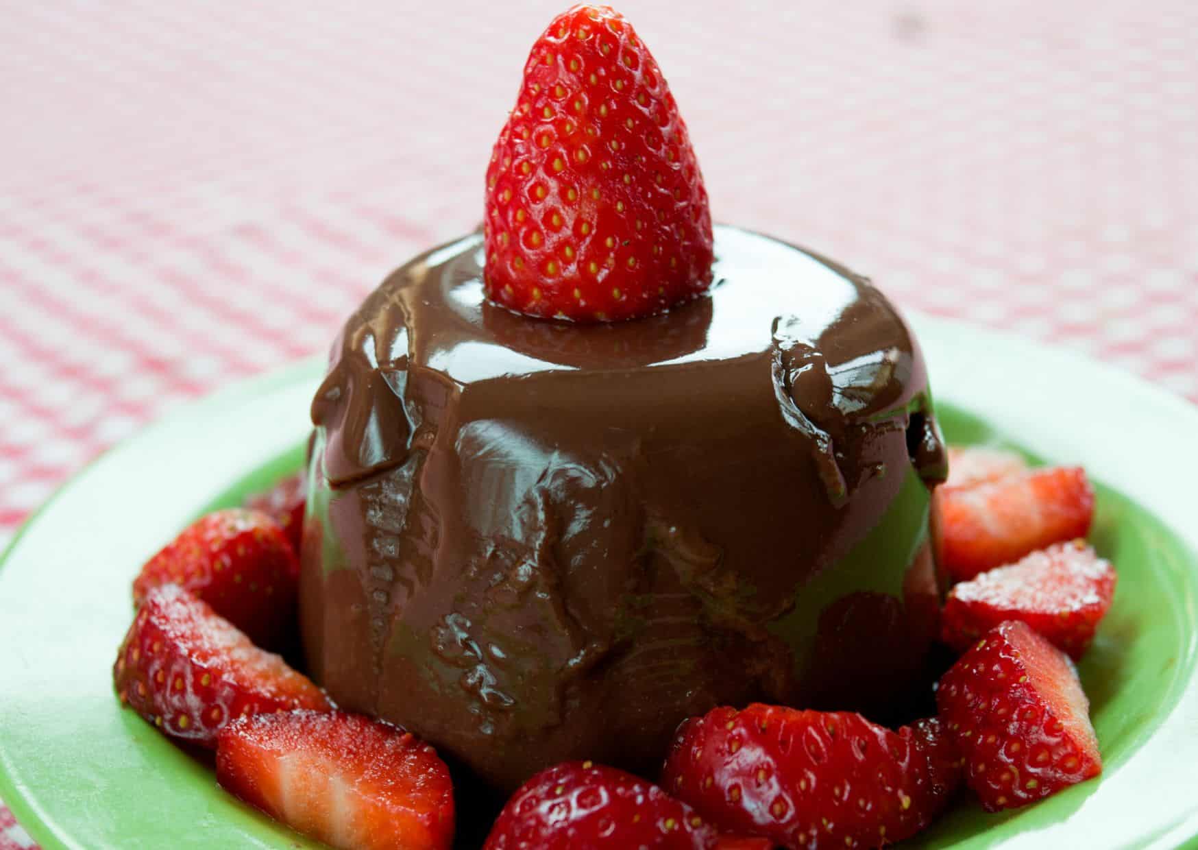 This Chocolate Cake Makes Its Own Hot Fudge Sauce 5 How To Make Chocolate Pudding Cake (Recipe Guide)