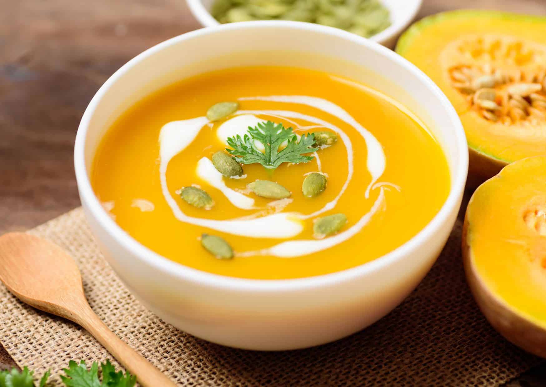 How to Make Restaurant-Style Butternut Squash Soup at Home 1 How to Make Creamy Butternut Squash Soup (Recipe Guide)
