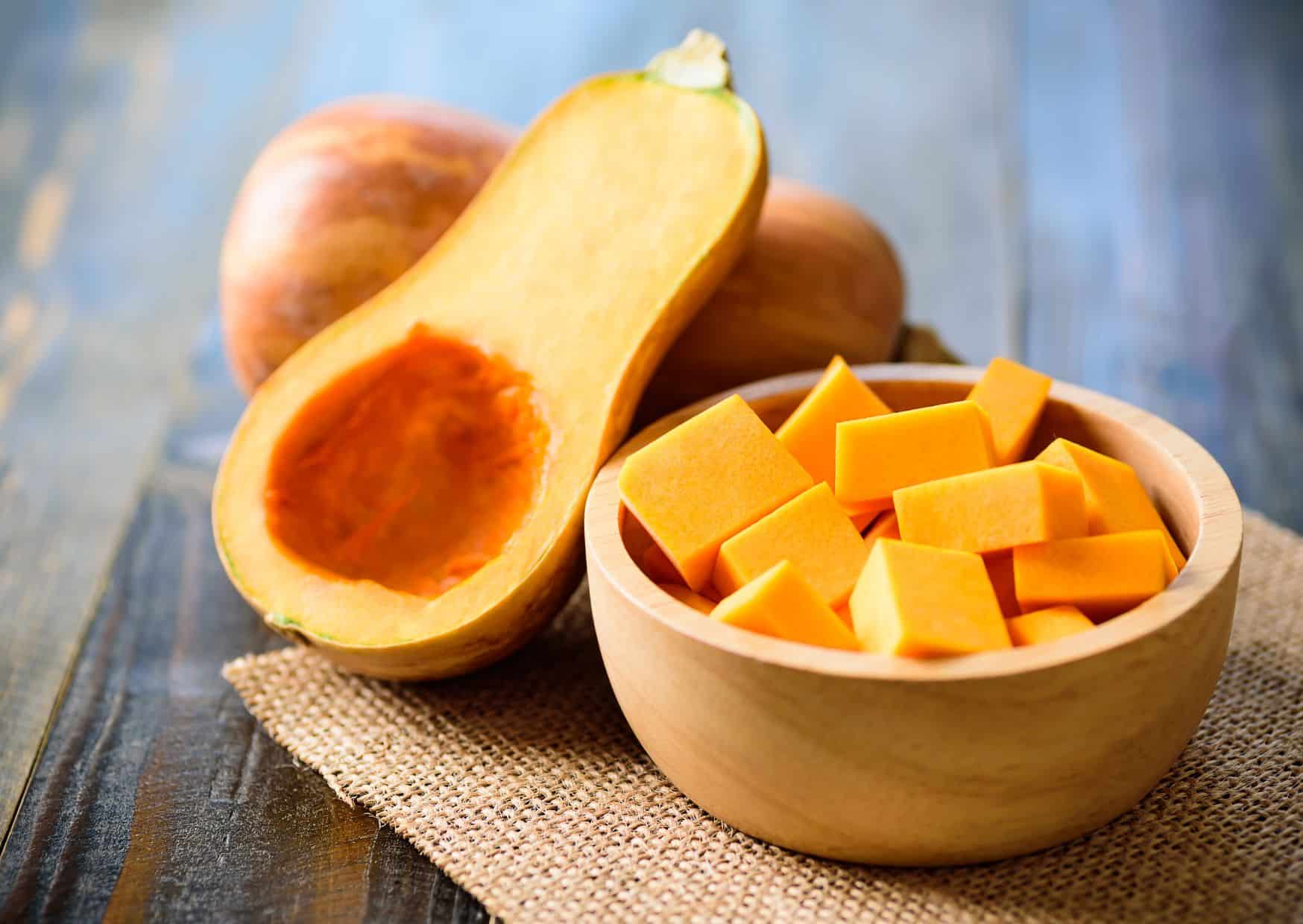 How to Make Restaurant-Style Butternut Squash Soup at Home 3 How to Make Creamy Butternut Squash Soup (Recipe Guide)