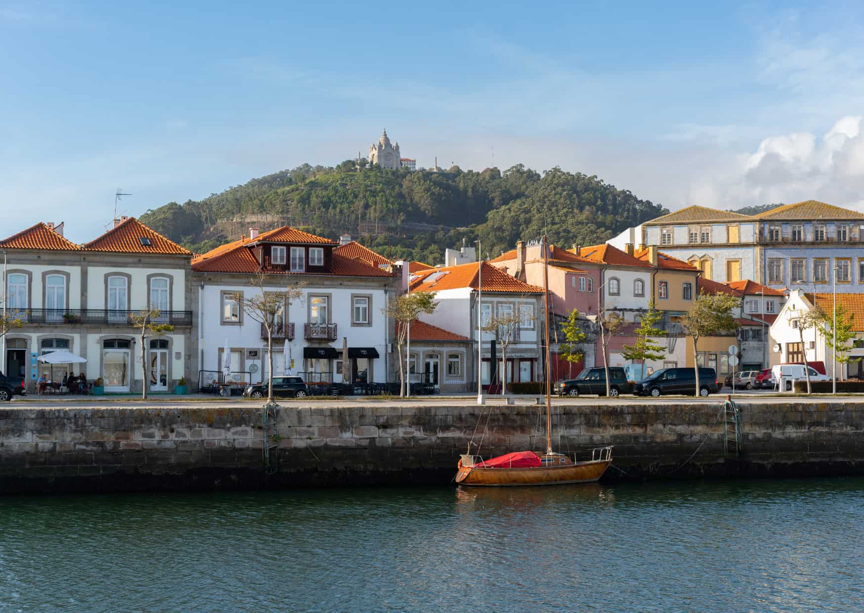 10 Awesome Hidden Beaches in Portugal You've Gotta Visit 5 Hidden beaches in Portugal