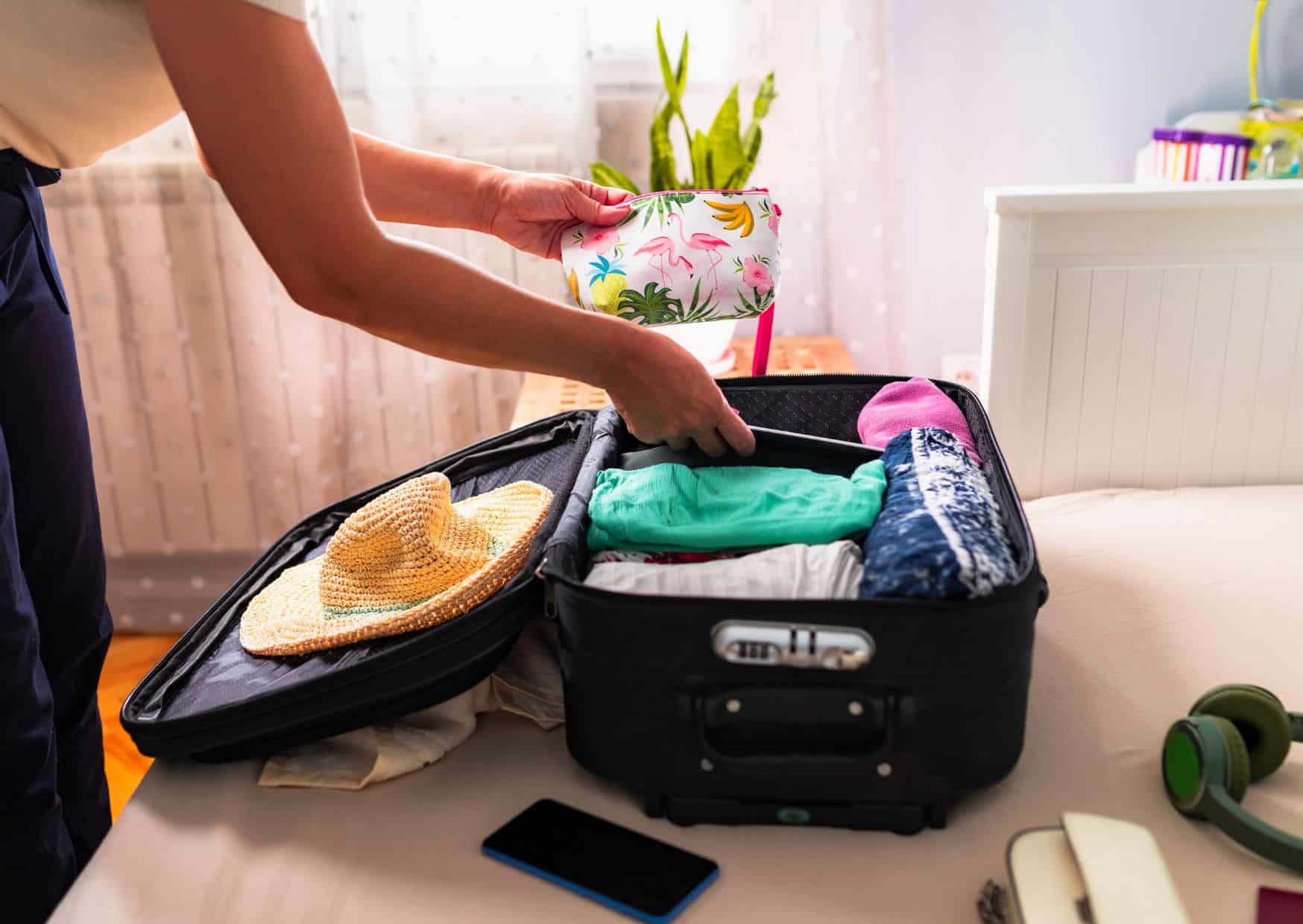 Are Travel Deals Dead in 2026? The Best Travel Hacks For Cheaper Flights, Hotels, And Vacation Packages 6 Packing 14
