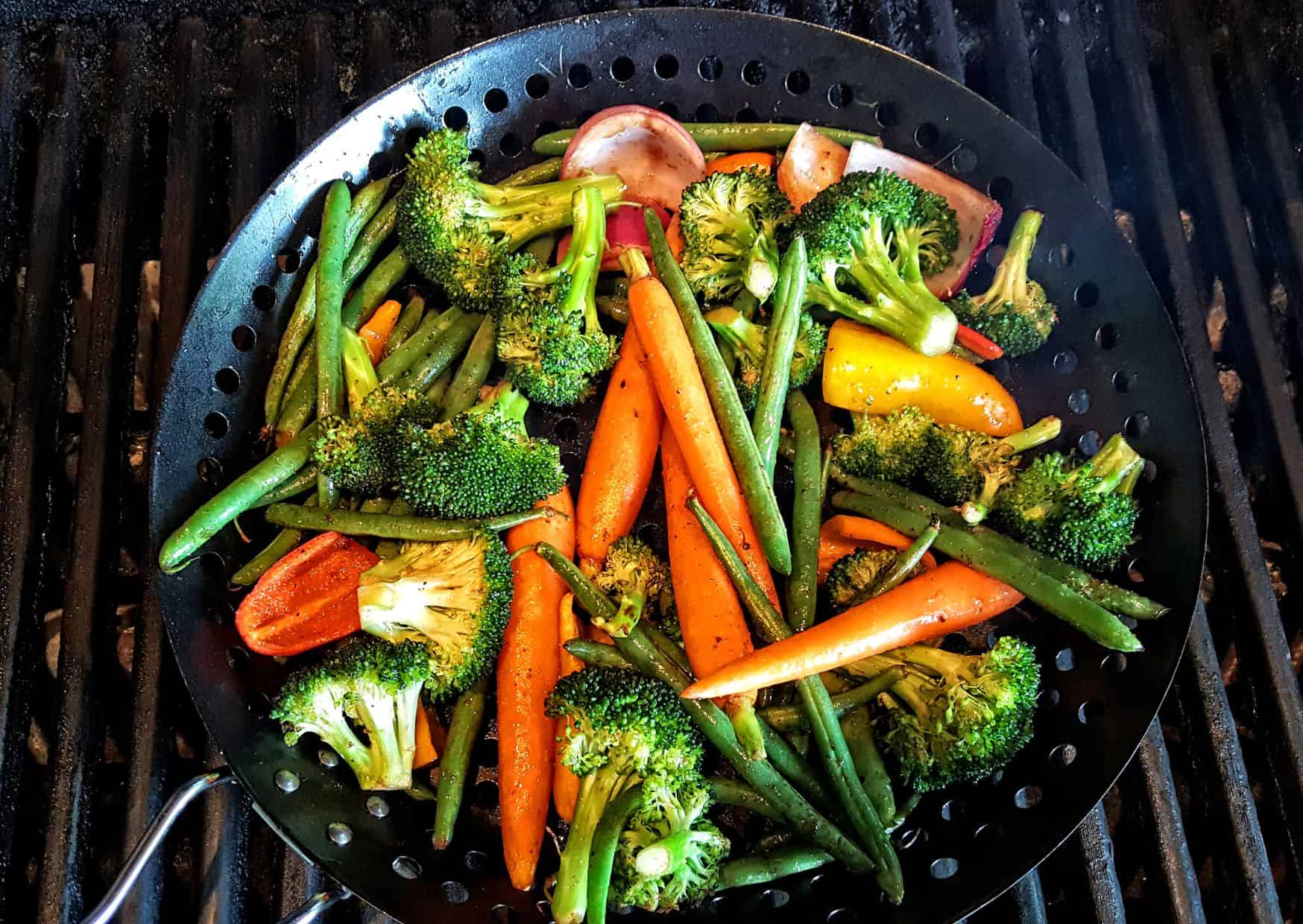 6 Must-Make Fall Recipes That Never Fail 5 Roasted Root Vegetable Medley