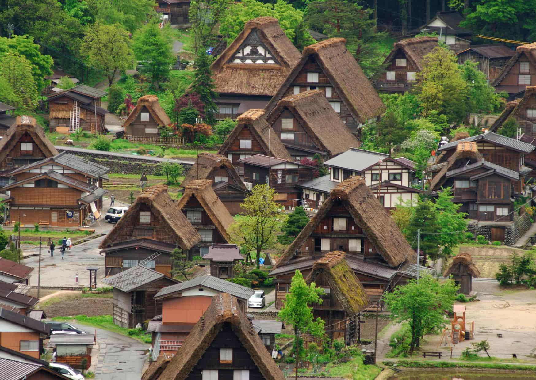 10 Fairytale Destinations That Travelers Are Obsessed With 10 Shirakawa-go, Japan
