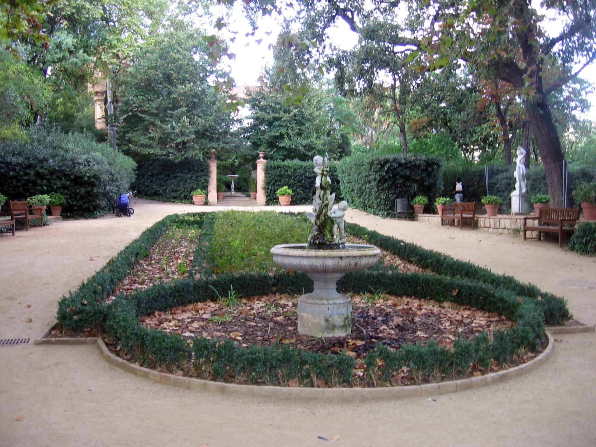 10 Secret Barcelona Viewpoints That Locals Don’t Want Flooded With Tourists (Yet) 5 Tamarita3 Barcelona