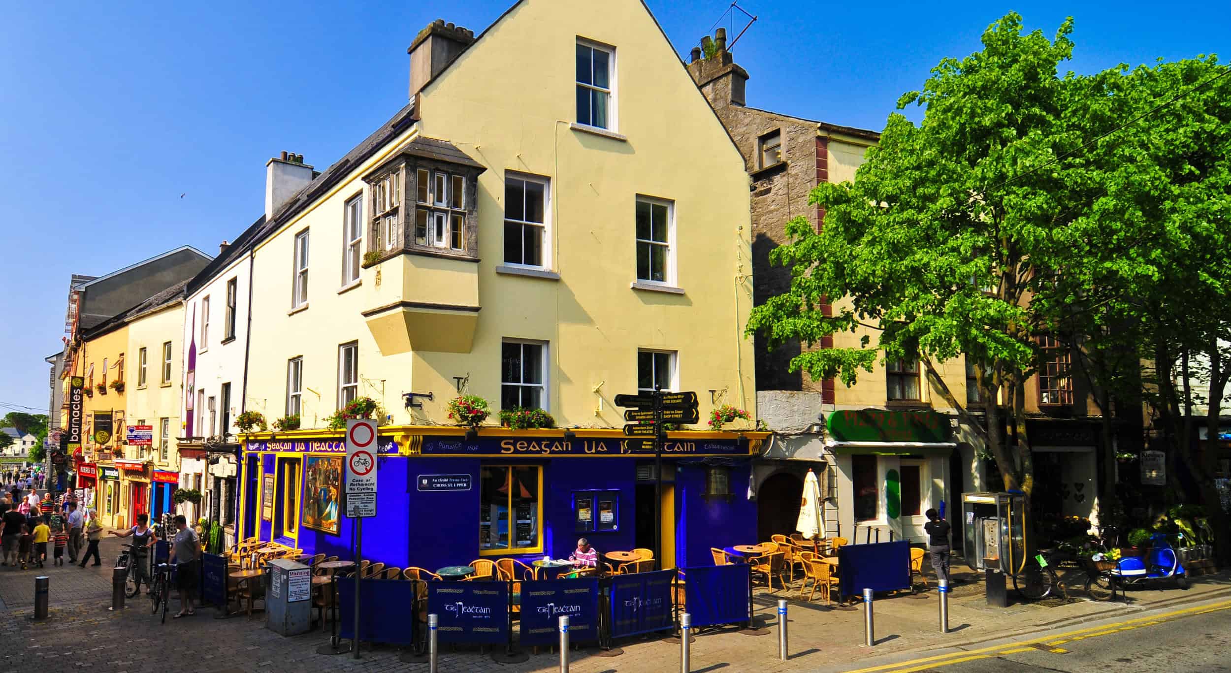 Ireland’s 10 Most Iconic Pubs You Have to Visit at Least Once 12 TighNeactainsPhotos BoydChallenger 2