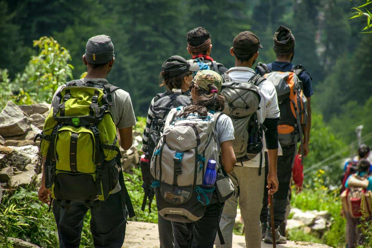10 Travel Packing Secrets Airlines Hope You Never Learn 9 Different types of team building activities for the workplace