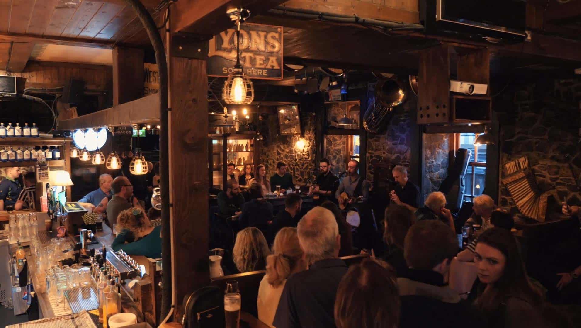 Ireland’s 10 Most Iconic Pubs You Have to Visit at Least Once 4 kytelers inn