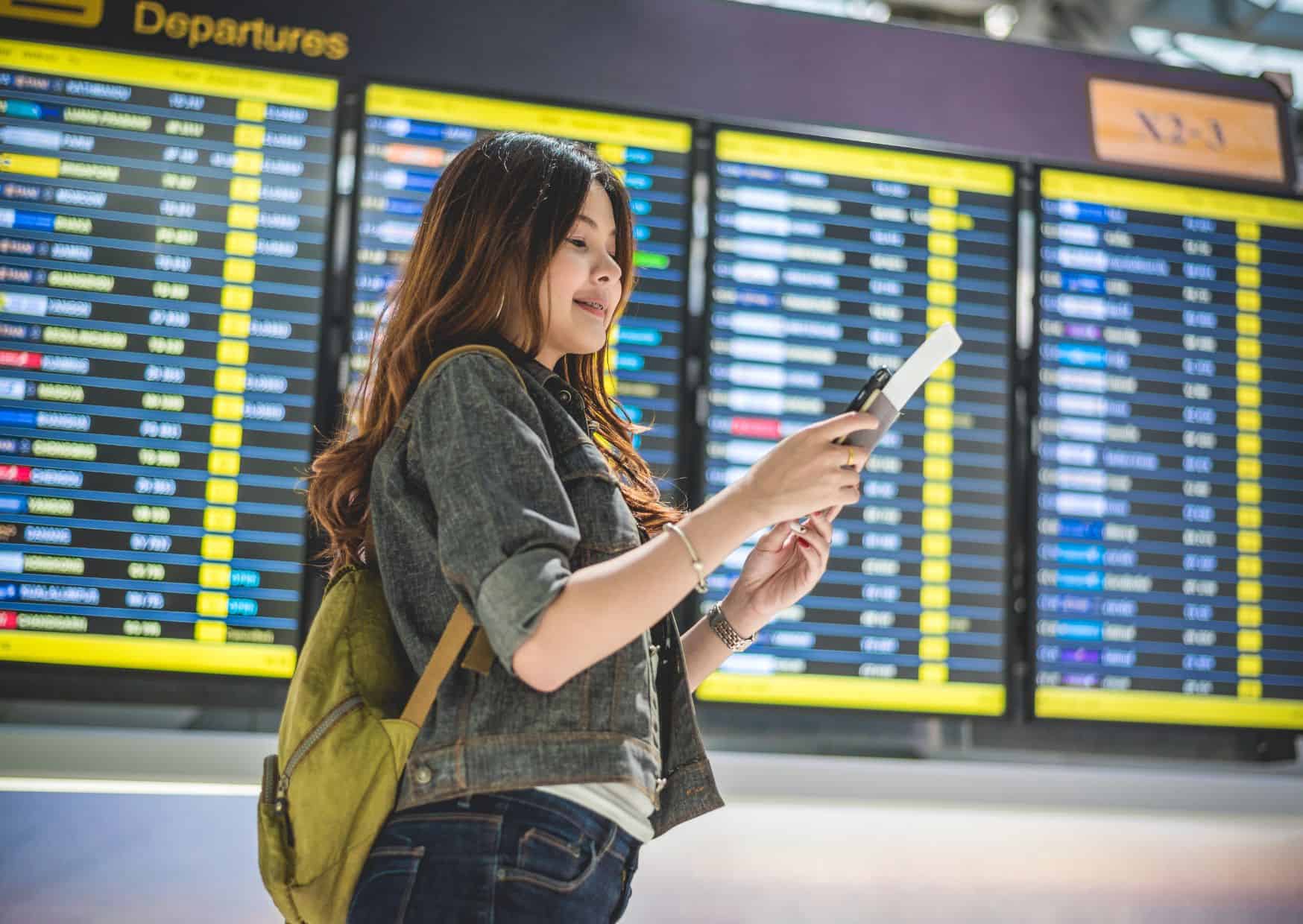 15 Common Travel Mistakes People Make Before Flying — And How to Avoid Every One 5 Airport 9