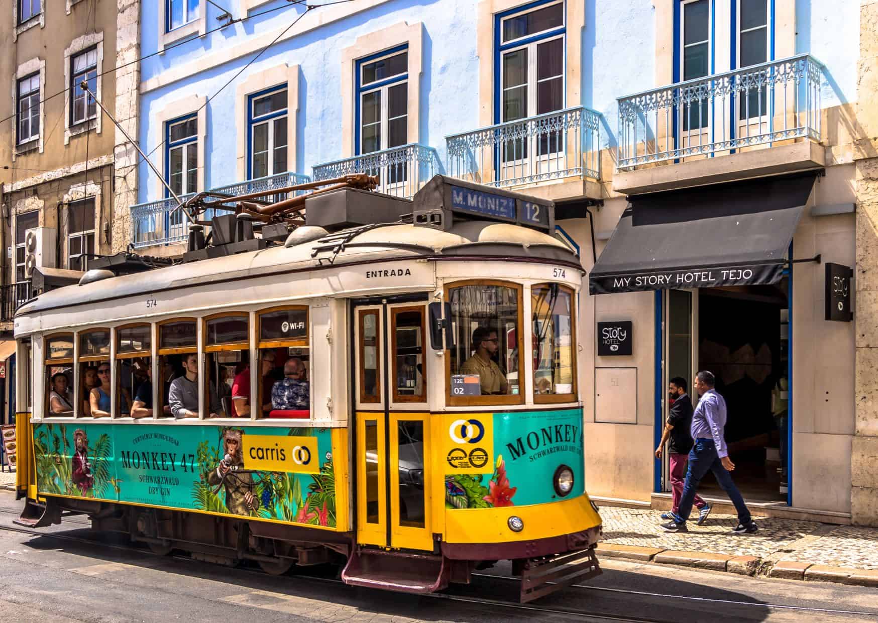 Rules About Tipping in Portugal: Travel Guide 1 Rules About Tipping in Portugal: Travel Guide