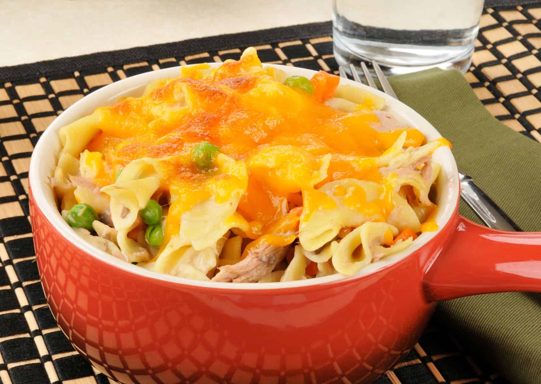 6 No-Fuss Casseroles That Taste Like You Tried Hard 3 Tuna Noodle Casserole