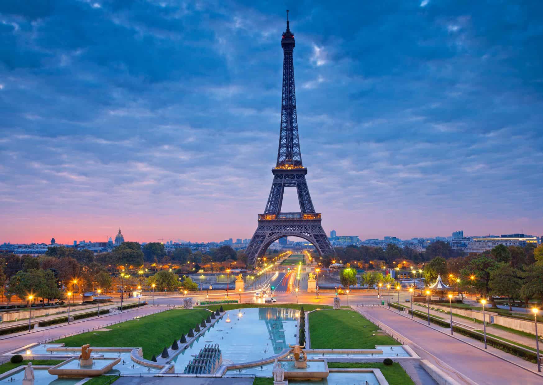 Why Americans Are Suddenly Avoiding These 7 Instagram-Famous Countries 7 15 Most Walkable Cities In The World, 15 Common Tourist Traps In France and How to Avoid Them