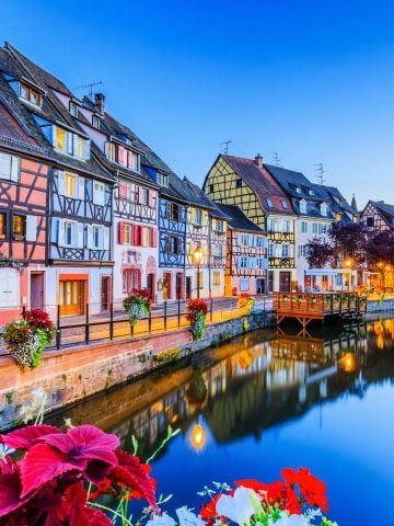 Don’t Do This in France: 24 Things not to do in France
