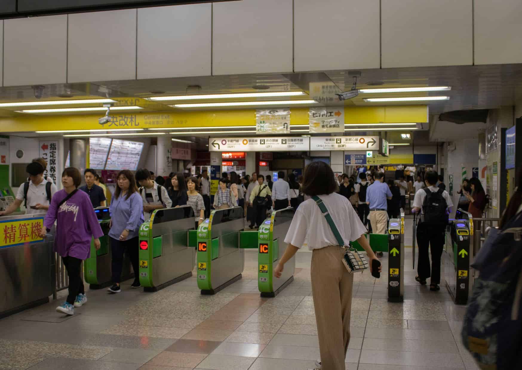 The 11 Japan Culture Shocks Nobody Warns Americans About 9 11 Culture Shocks for Americans in Japan