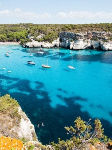 https://todays-finds.report/2024/03/05/azores-vs-canary-islands/, 8 European Cities Asking For fees In 2025, 10 Common Mistakes to Avoid in the Balearic Islands and How to Avoid Them