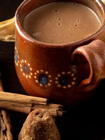 How To Make Mexican Chocolate (Recipe Guide)