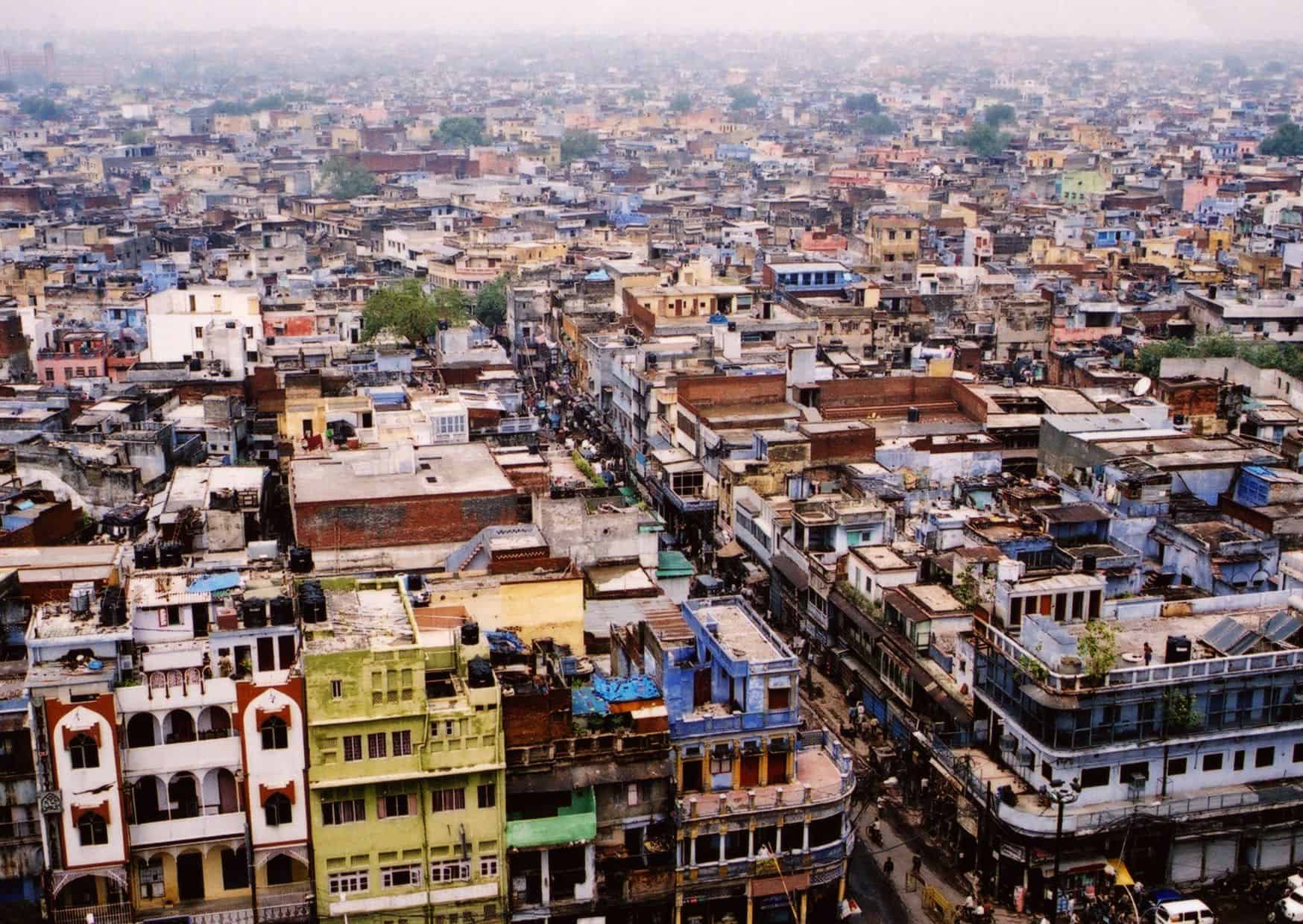 Travelers Assume These Cities Are Walkable And They’re Not: 15 Worst Walkable Cities in the World 9 New Delhi