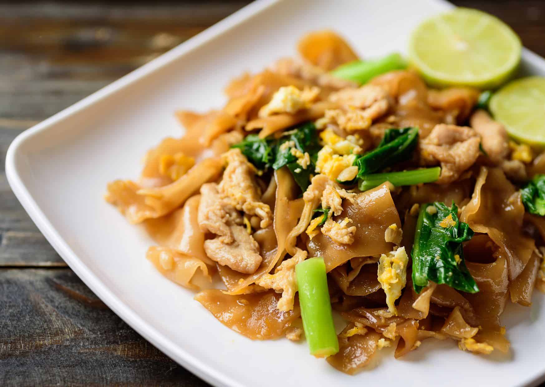 Forget Pad Thai: 10 Thai Dishes Locals Eat That Tourists Never Order 7 Pad See Ew (Stir-Fried Soy Sauce Noodles)