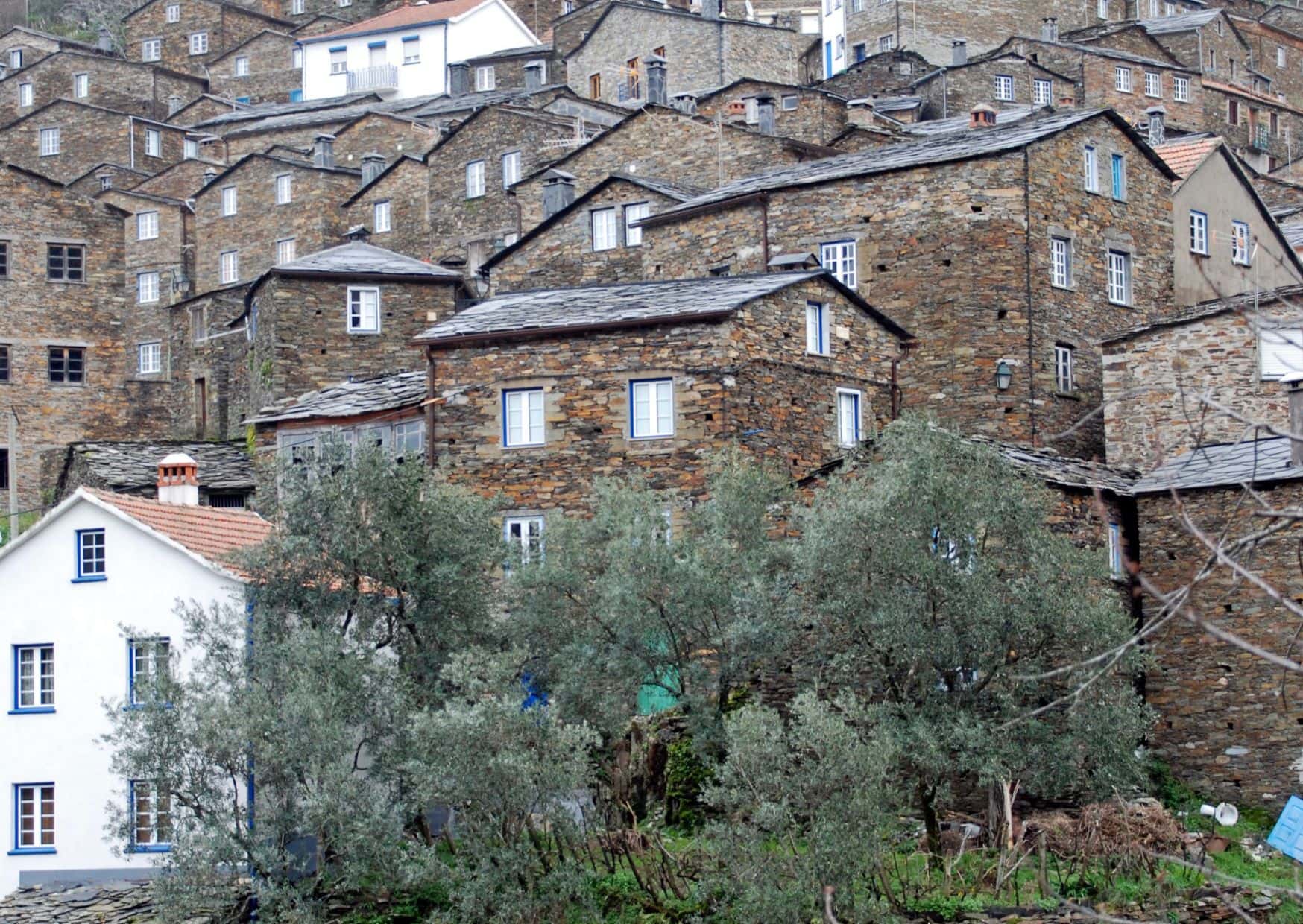 10 Looking For The Best Destinations In Portugal? Paradise Hidden in Portugal 3 Aldeias do Xisto (Schist Villages)