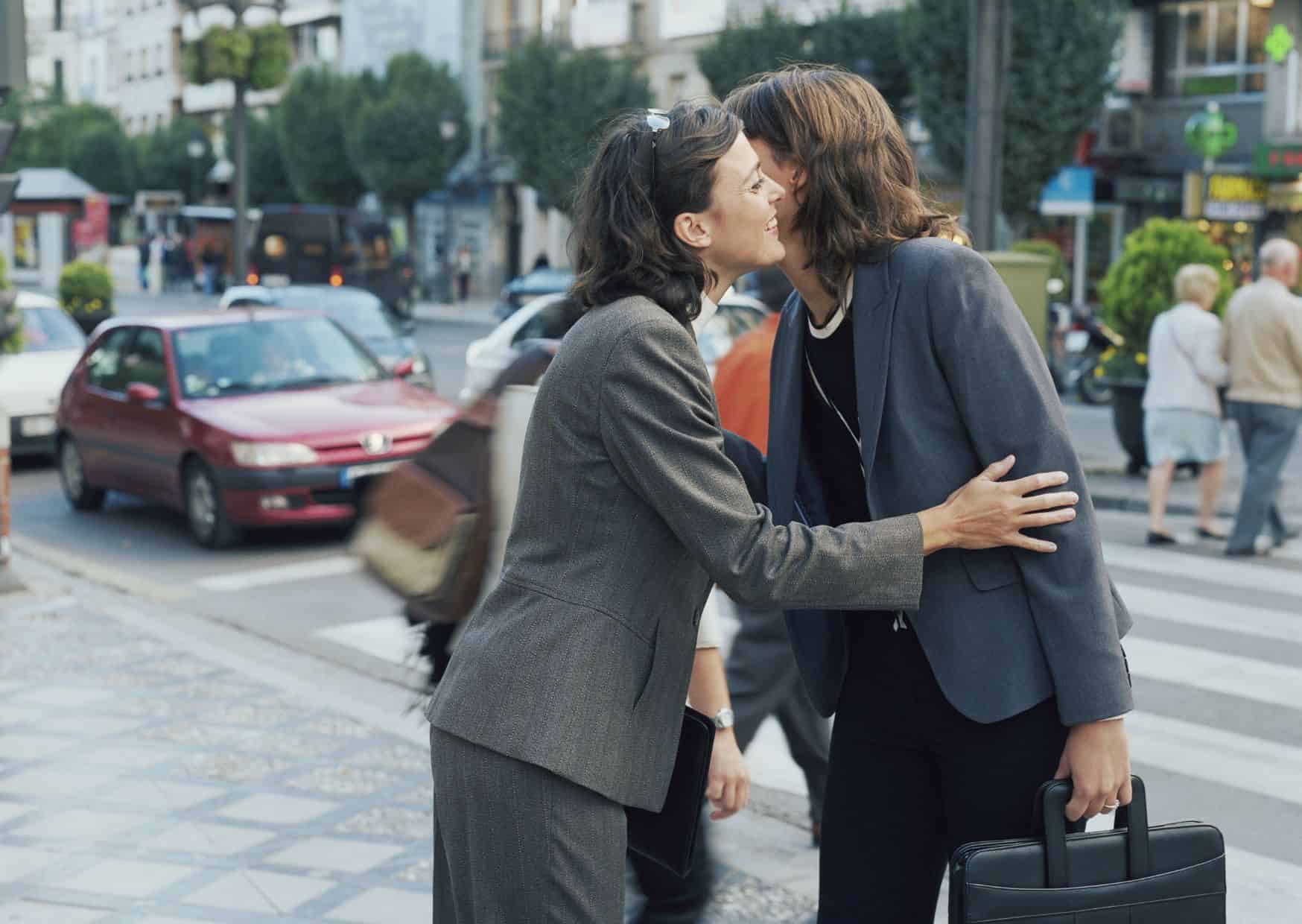 5 Years in Spain: Why We’re Never Coming Back to America 5 12 Etiquette Rules in Spain Americans Call Uptight But Locals Live By, 15 Unspoken Rules of European Life That Tourists Never Understand