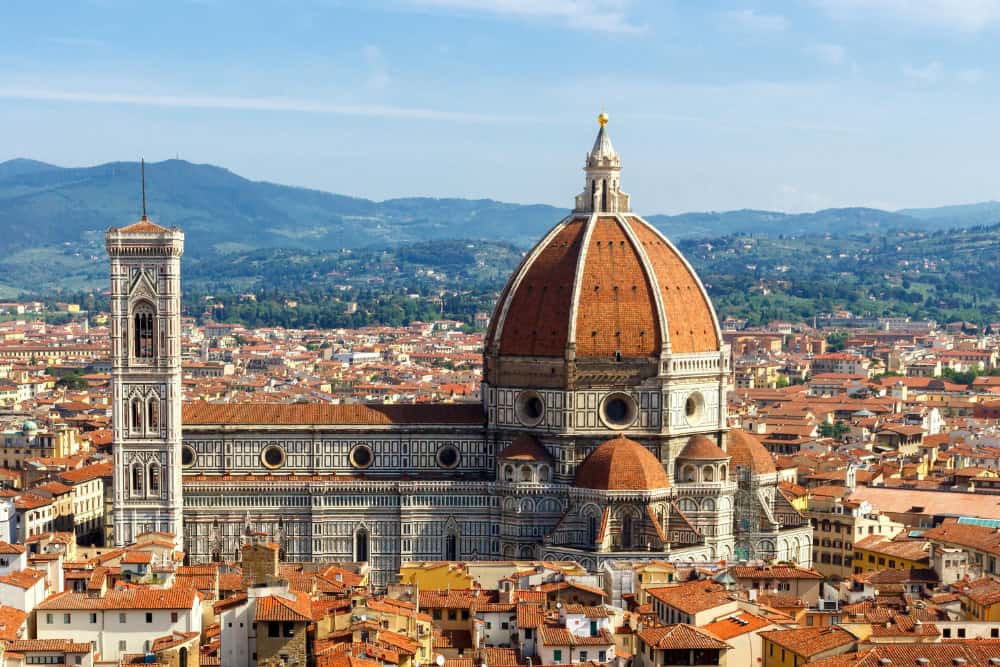 The Italian Cities Freezing New Tourist Rentals In 2026: Where To Book Before The Rules Reach Your Destination 1 Why Americans Love Europe but Europeans Rarely Visit the USA