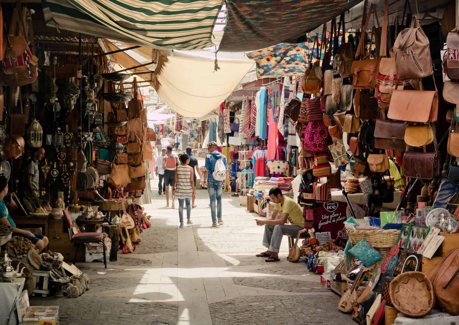 21 Everyday Moroccan Habits Tourists Rarely Understand 1 21 Unspoken Rules of Moroccan Life That Tourists Often Don’t Understand