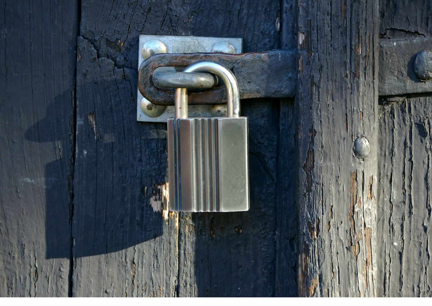 20 Weirdest Travel Items That Somehow Make Every Trip Easier 2 Portable Door Lock