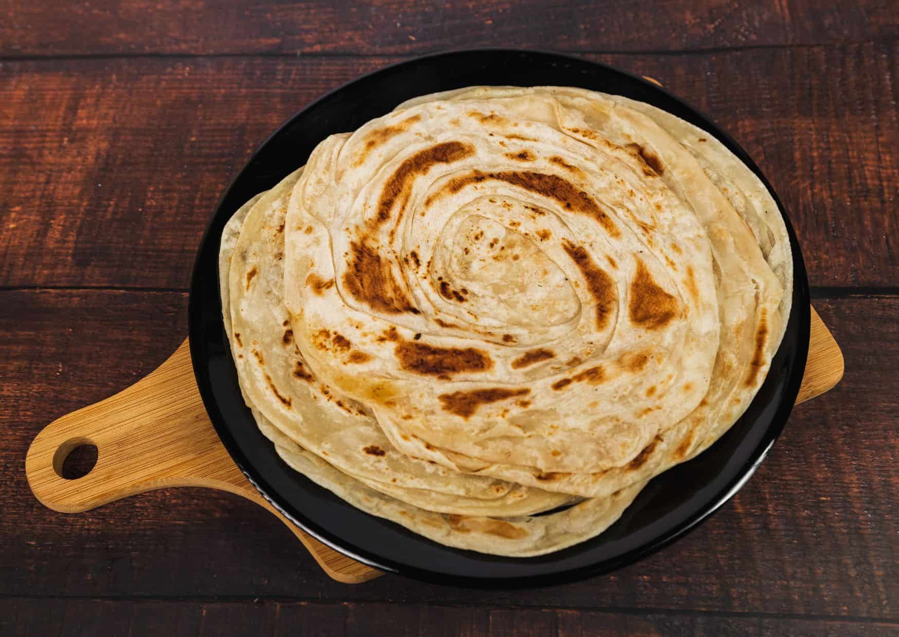 How to Make Roti and Curry Chicken: Easy Homemade Recipe 3 How to Make Roti and Curry Chicken (Recipe Guide)