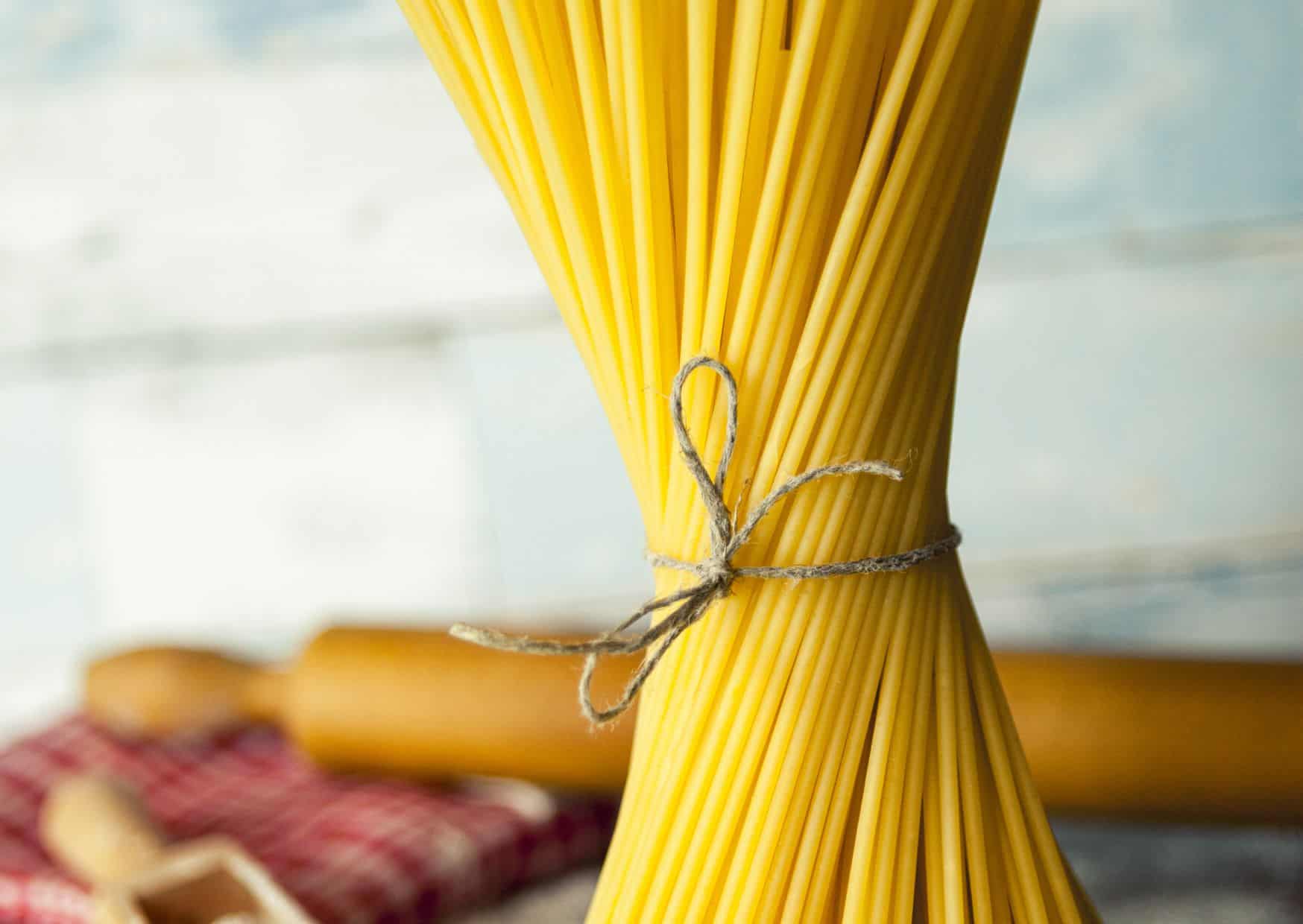 Don’t Throw Out Leftover Pasta: How to Make Authentic Frittata di Pasta With Leftover Spaghetti 1 Spaghetti alla Puttanesca