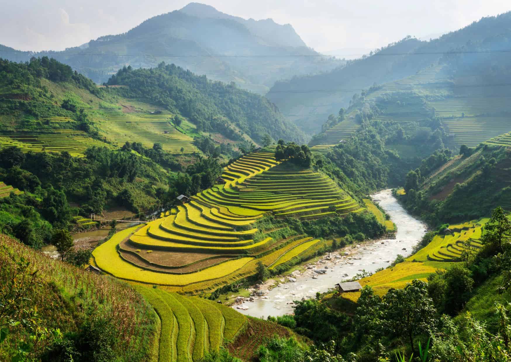 Before You Book Bali or Thailand, Check These Destinations First: 12 Hidden Paradises Tourists Haven’t Discovered Yet 3 15 Culture Shocks for Americans in Vietnam