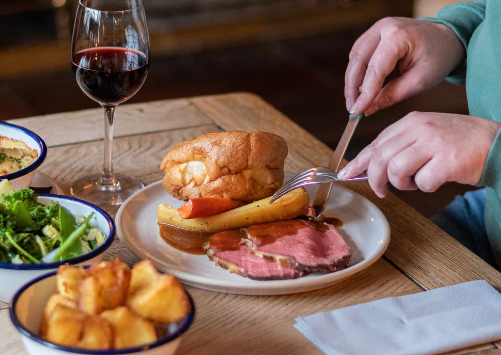 7 European Secrets to The Art of Doing Nothing and How to Add it To Your Lifestyle 7 Art of Doing Nothing UK Sunday Pub and Roast