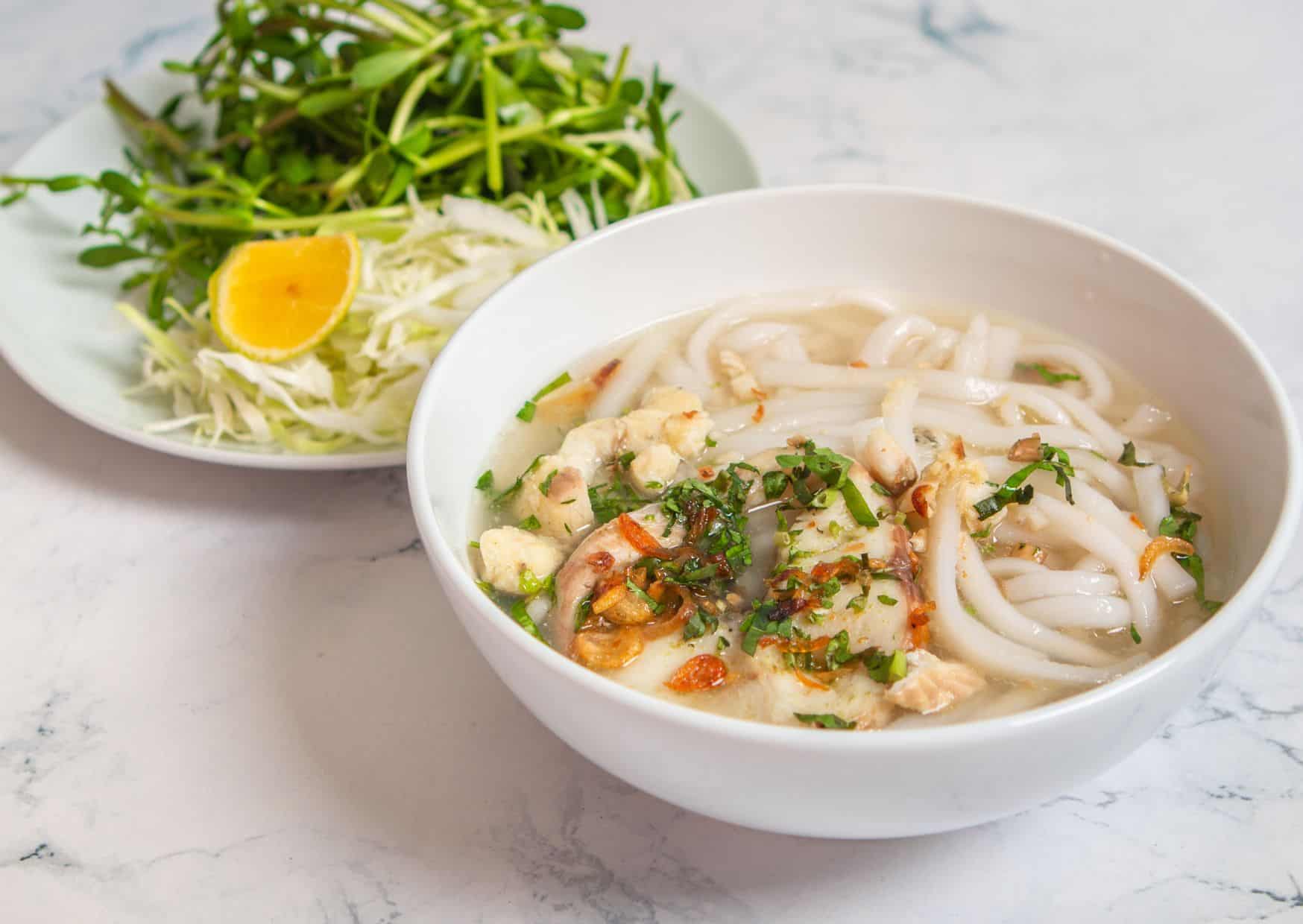 10 Vietnamese Dinners That Belong on Every Food Lover’s Bucket List 10 Bánh Canh (Thick Noodle Soup)