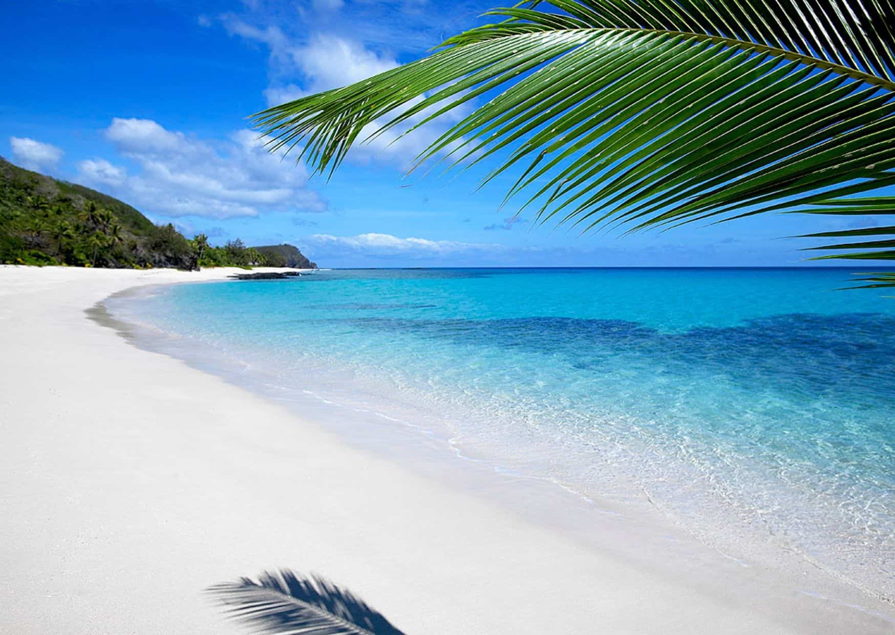 15 Unreal Diving Destinations That Feel Like Another Planet 12 Fiji