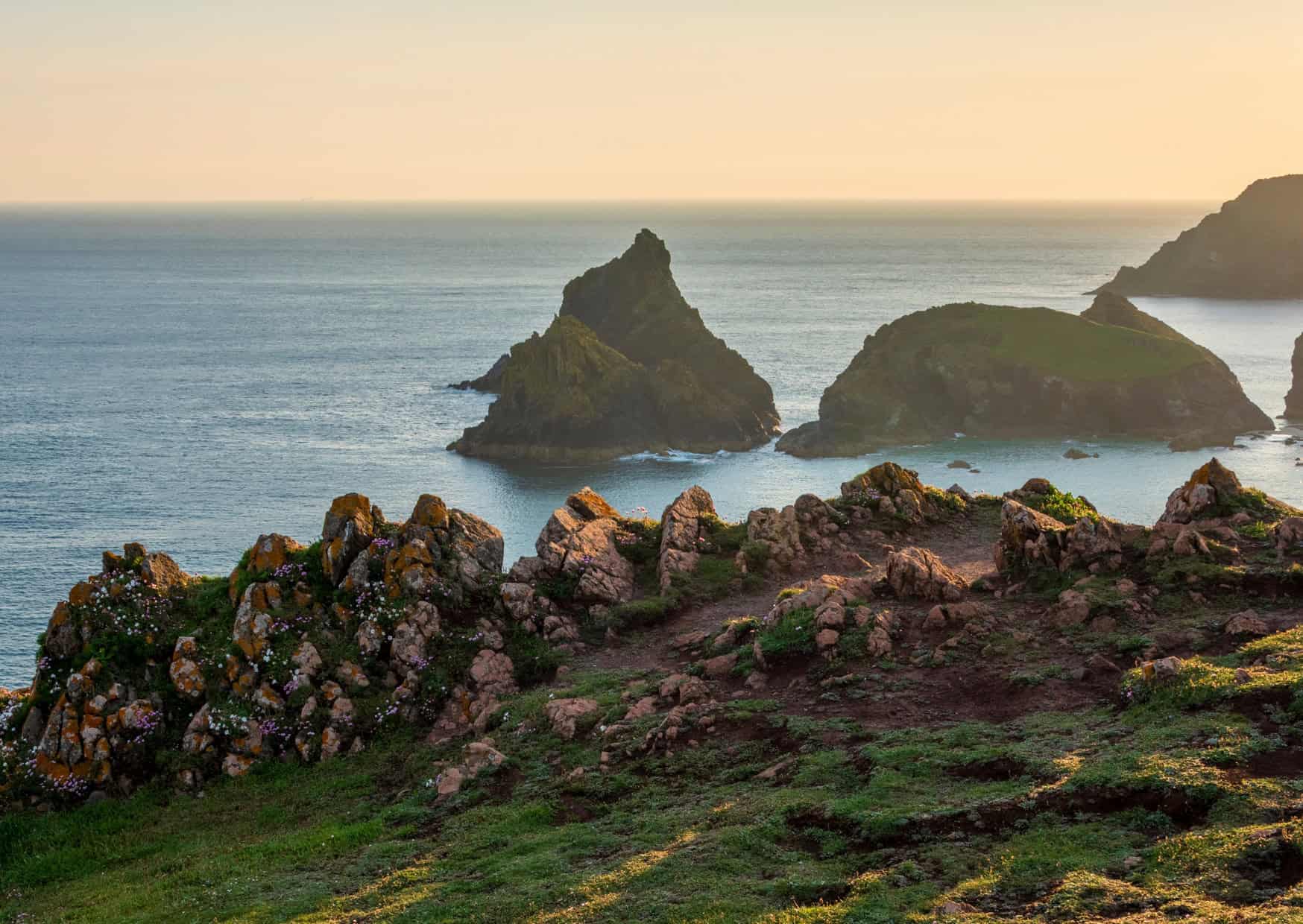 13 ‘Secret’ Offbeat European Beaches You’d Swear Are in the Caribbean 8 Kynance Cove Cornwall England 13 ‘Secret Offbeat European Beaches Youd Swear Are in the Caribbean