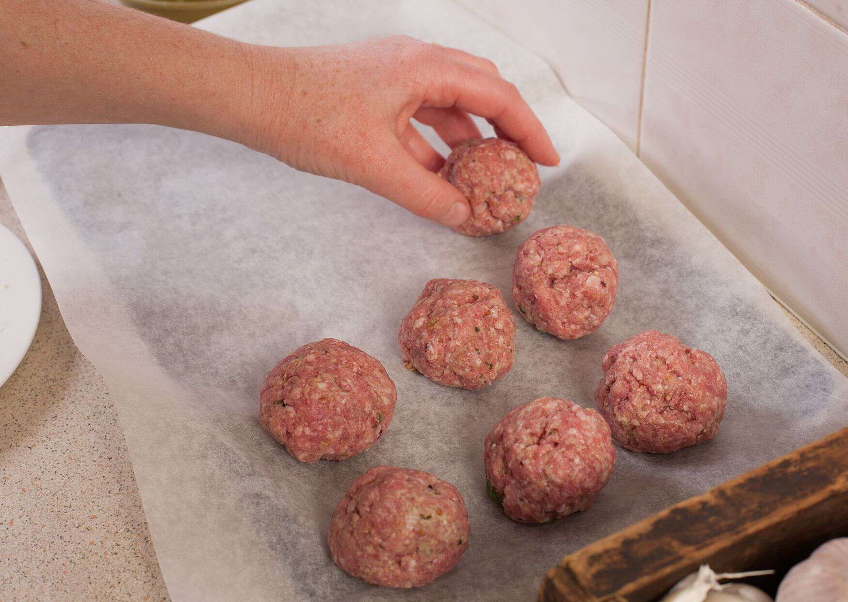 Forget Spaghetti This Meatball Casserole Is Better: How to Make Meatball Casserole That Everyone Wants Seconds Of 4 How to Make Meatball Casserole (Recipe Guide)