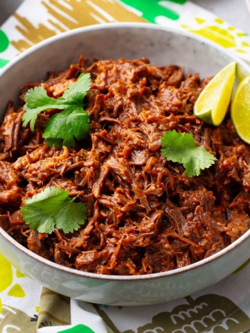 How to Make Mexican Shredded Beef (Recipe Guide)