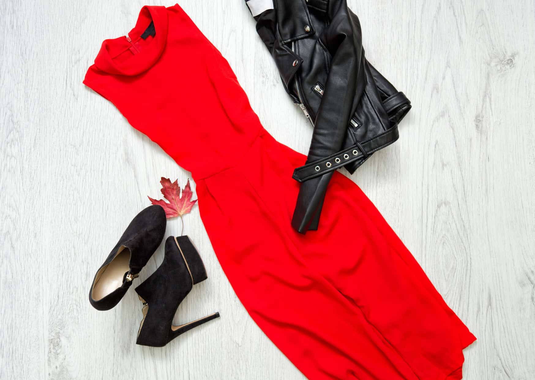 The One-Suitcase Wardrobe: 10 Essentials That Make You Look European Anywhere 6 One Suitcase Wardrobe 6